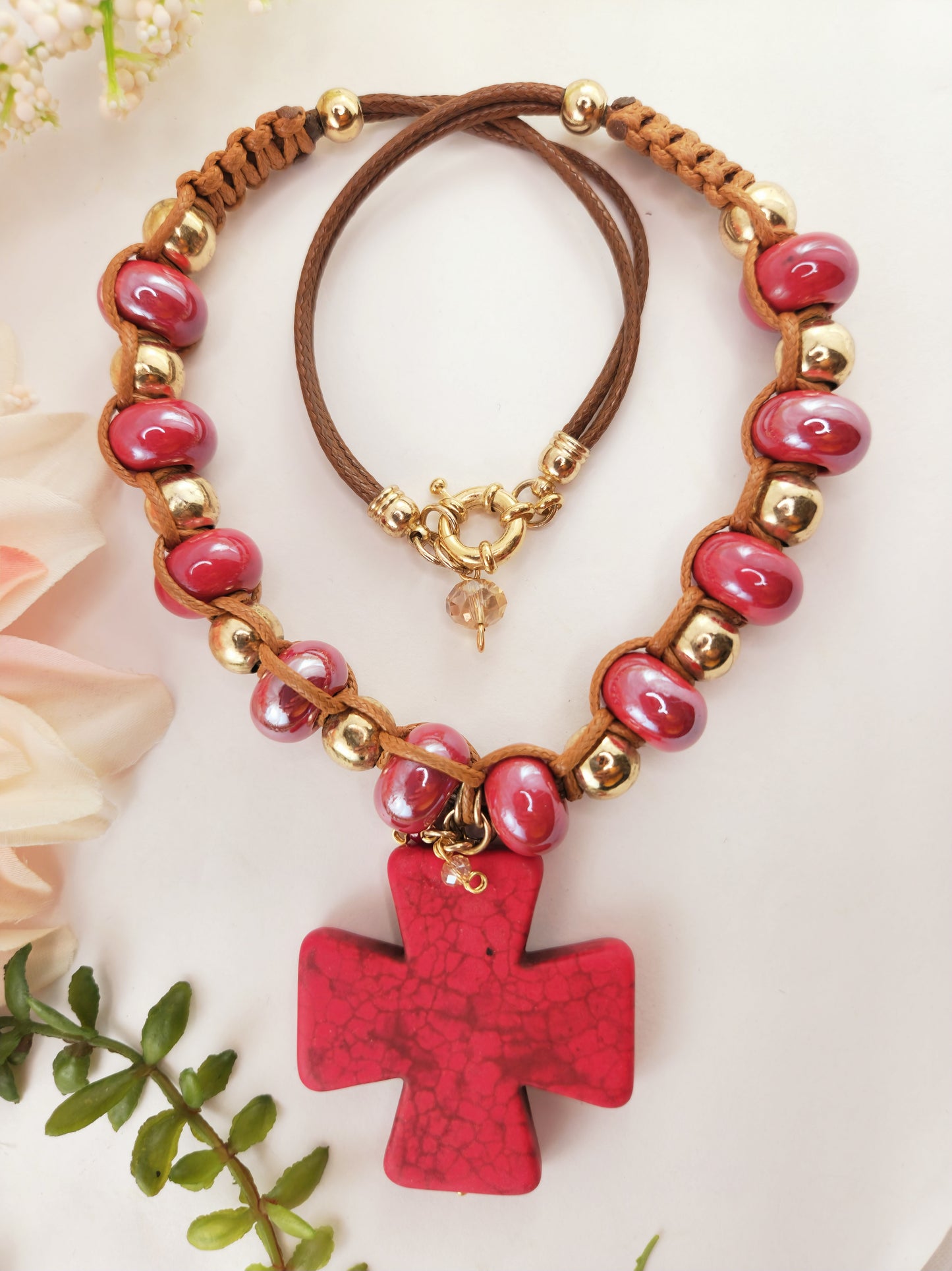 Extravagant Beaded Necklace Cross Natural Stone Howlite