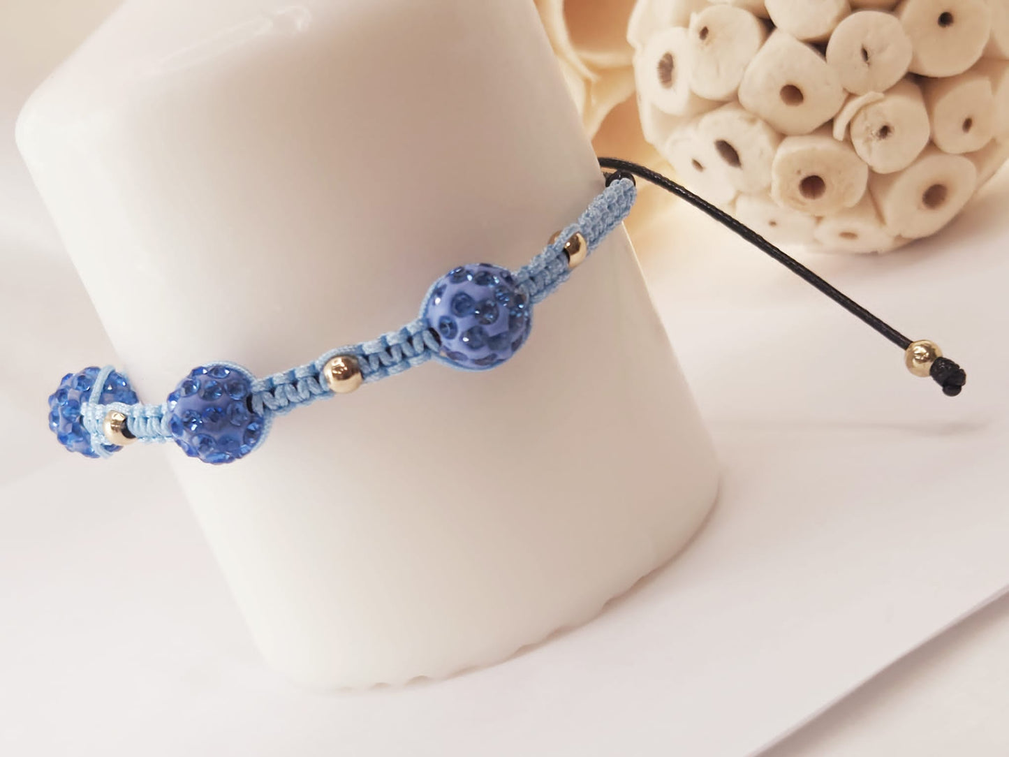 Pulseras de cuentas de arcilla con cristales