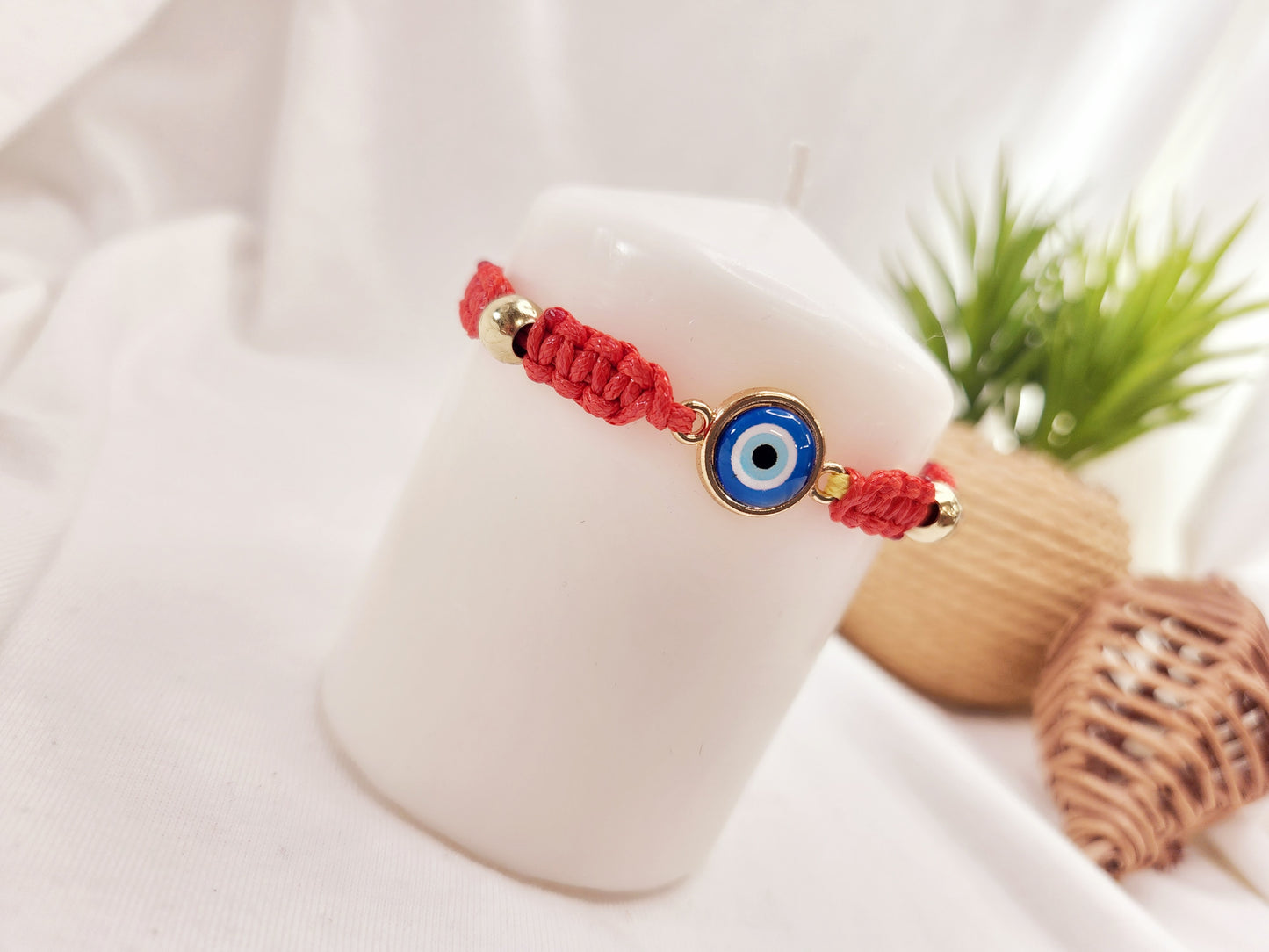 Cord bracelet with Eye