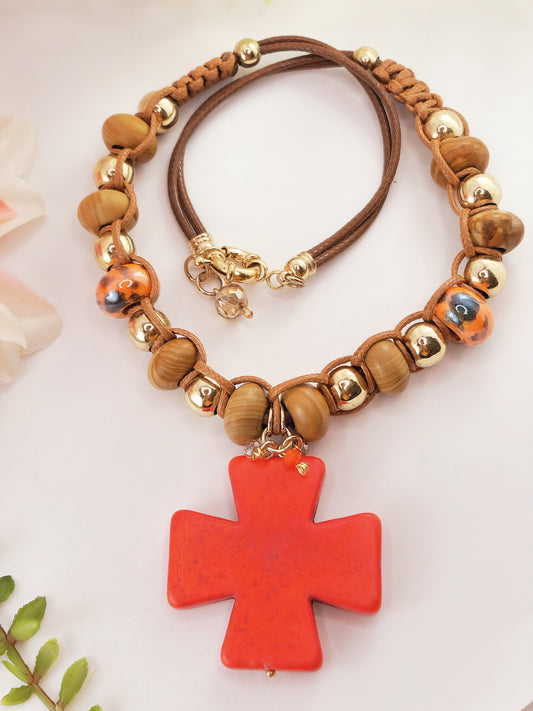 Extravagant Beaded Necklace Cross Natural Stone Howlite