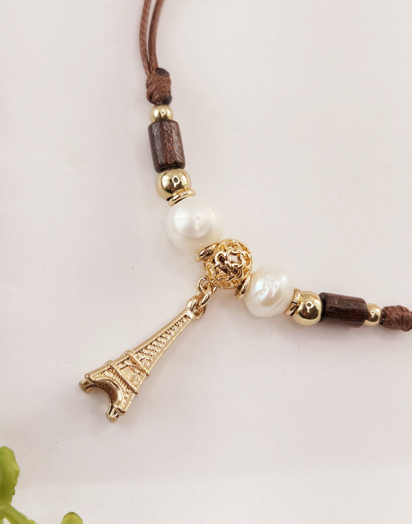 Cord Necklace - Pearl - Eiffel Tower