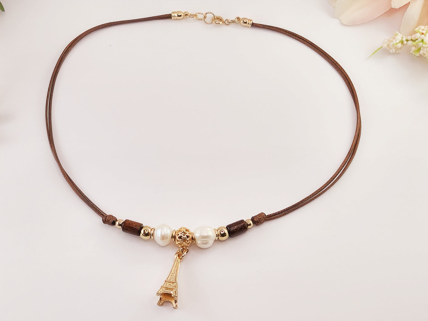 Cord Necklace - Pearl - Eiffel Tower