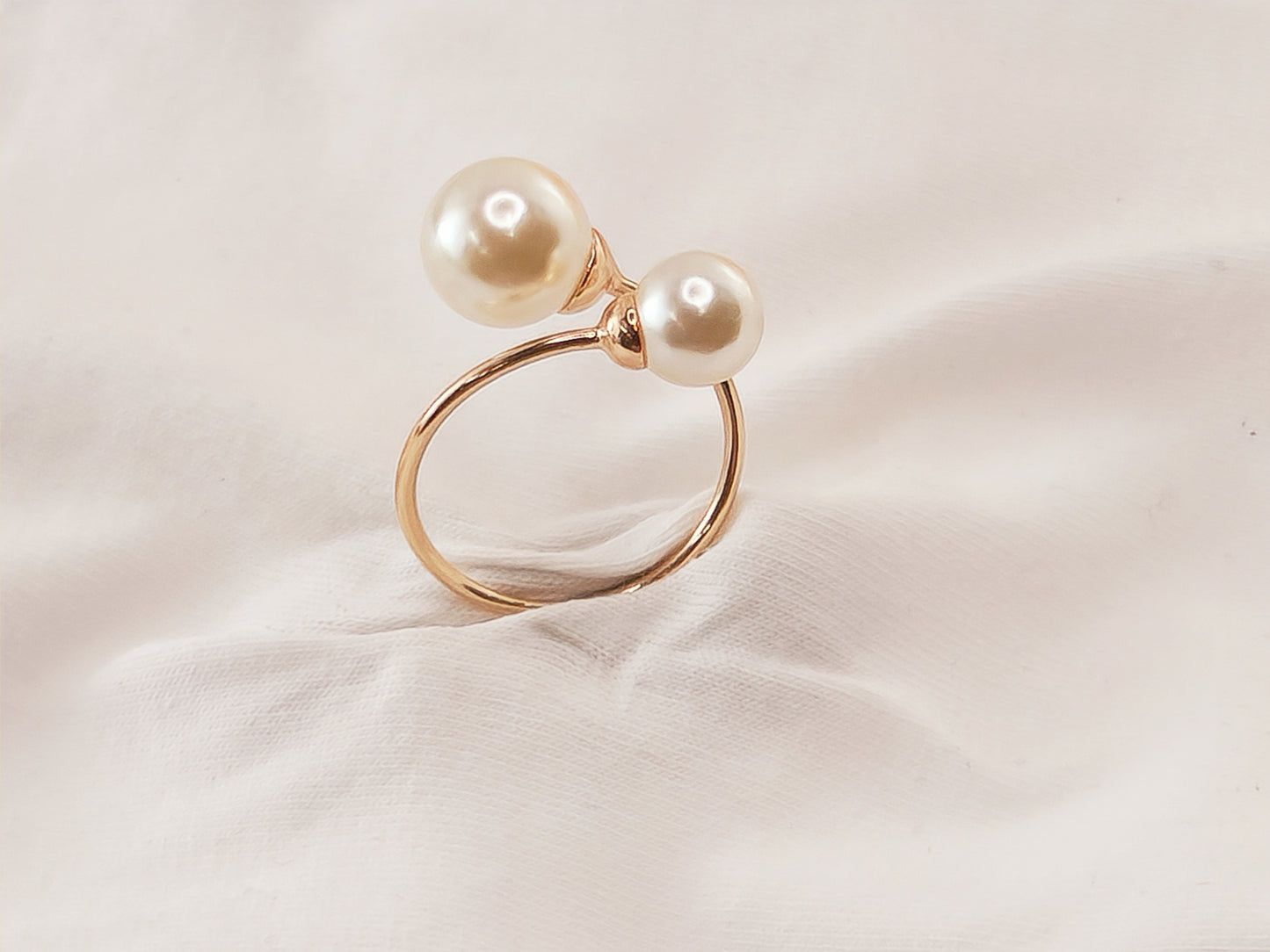 Eva Adjustable Pearl Ring