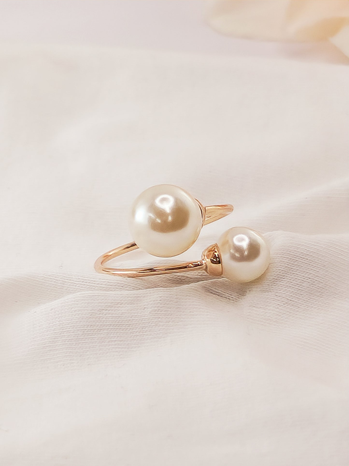 Eva Adjustable Pearl Ring