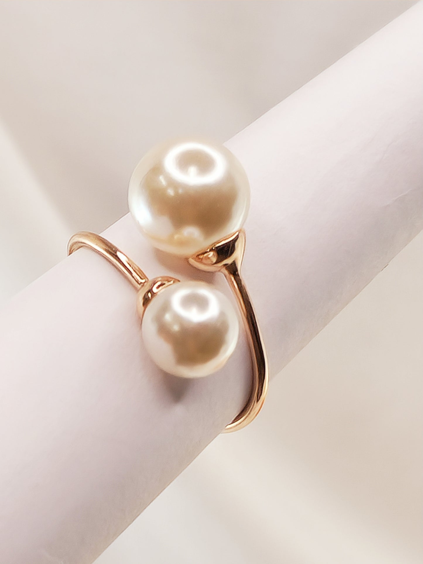 Eva Adjustable Pearl Ring