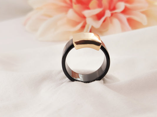 Vintage Sun Ring Black with Gold