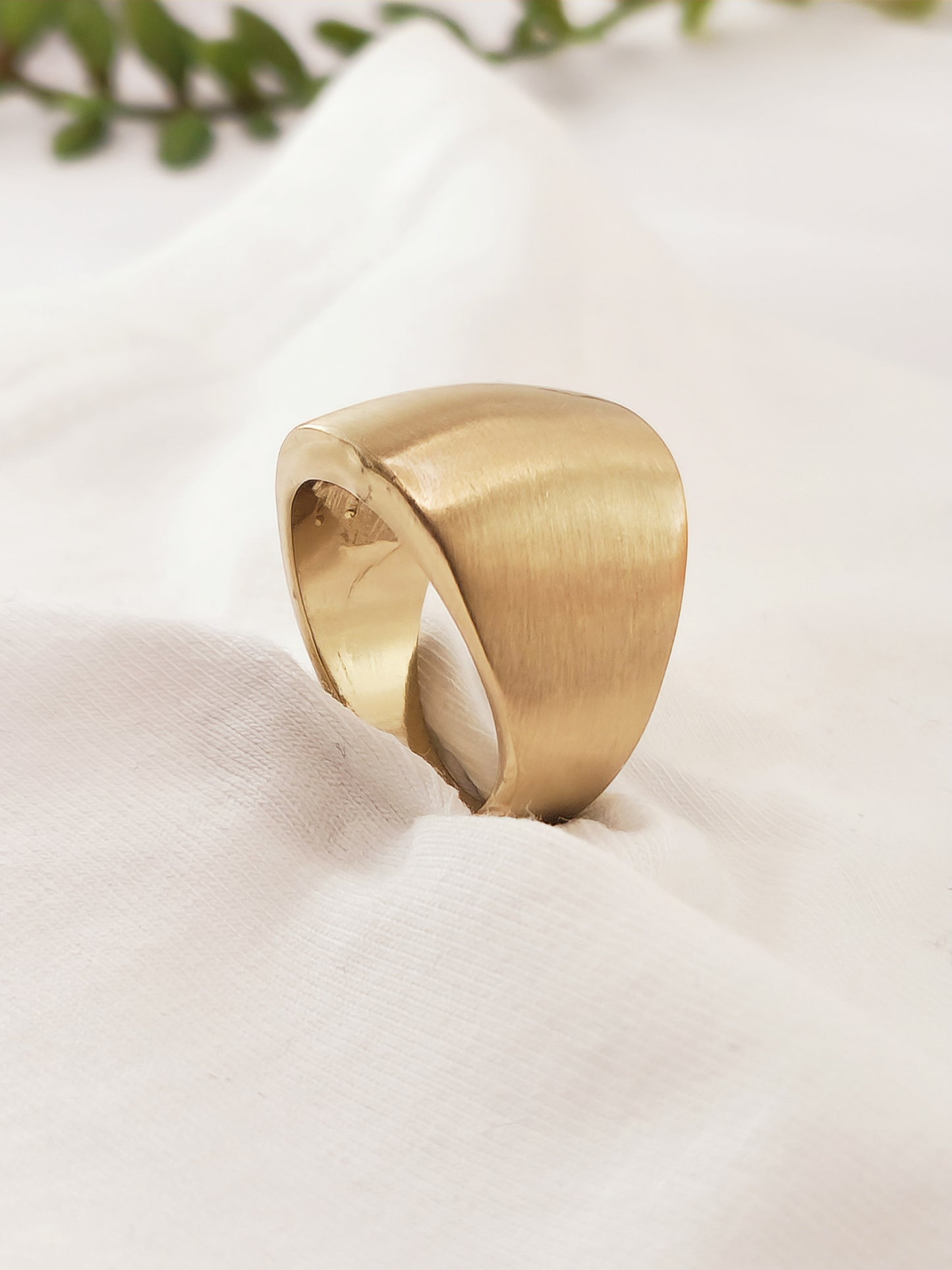 Bronze Fanny Ring