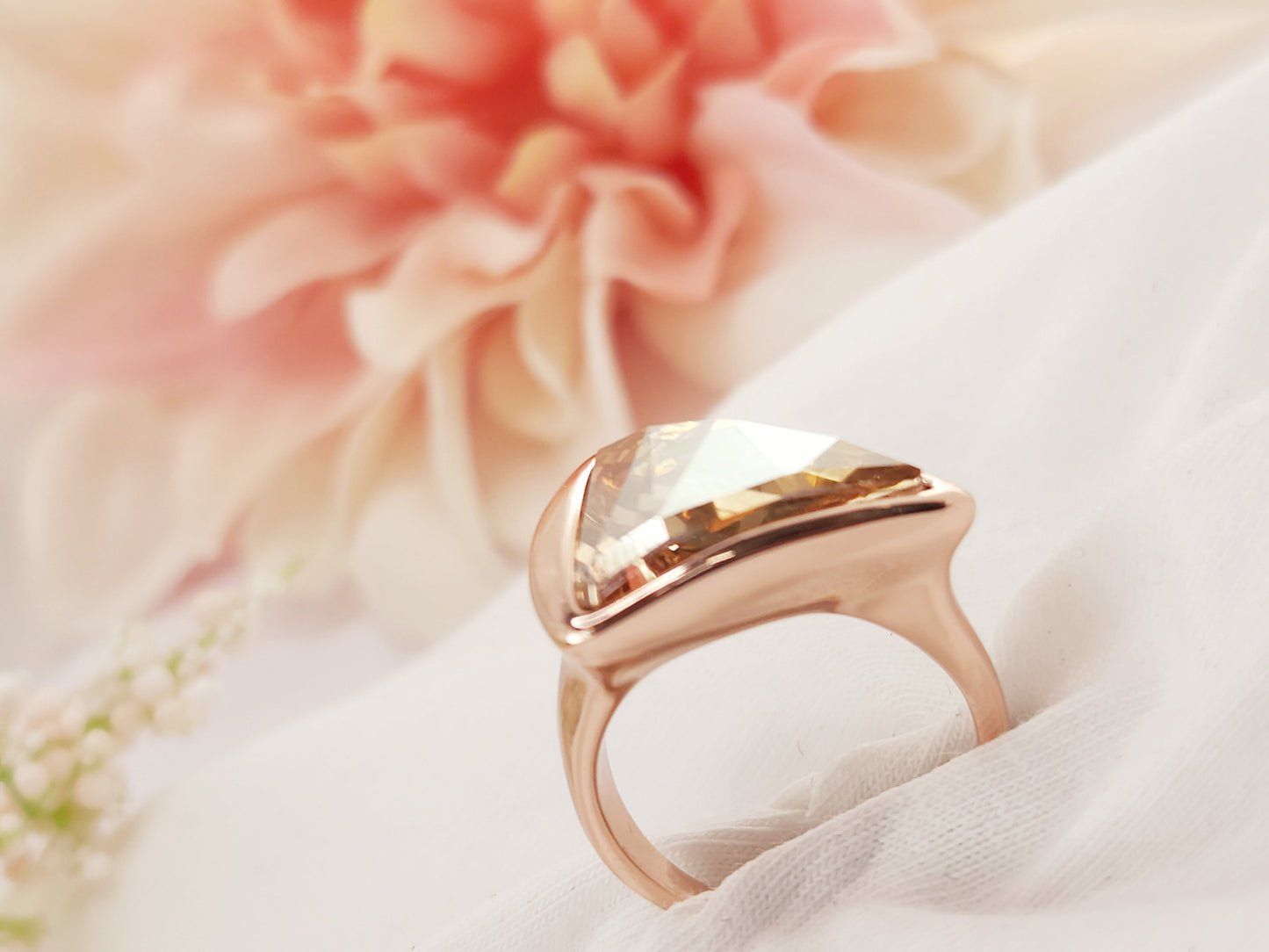 Anillo Belen Chapado en Oro Rosado  con Cristal