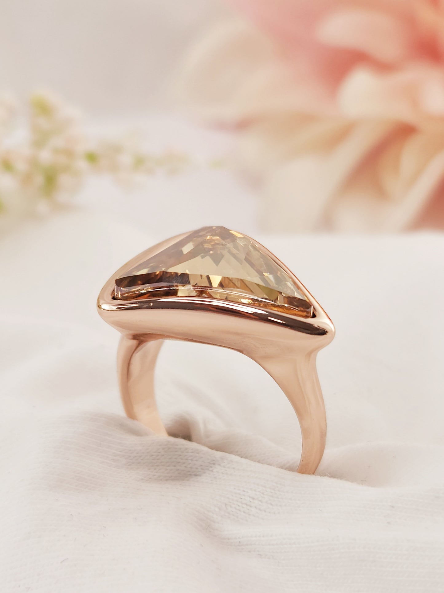 Anillo Belen Chapado en Oro Rosado  con Cristal